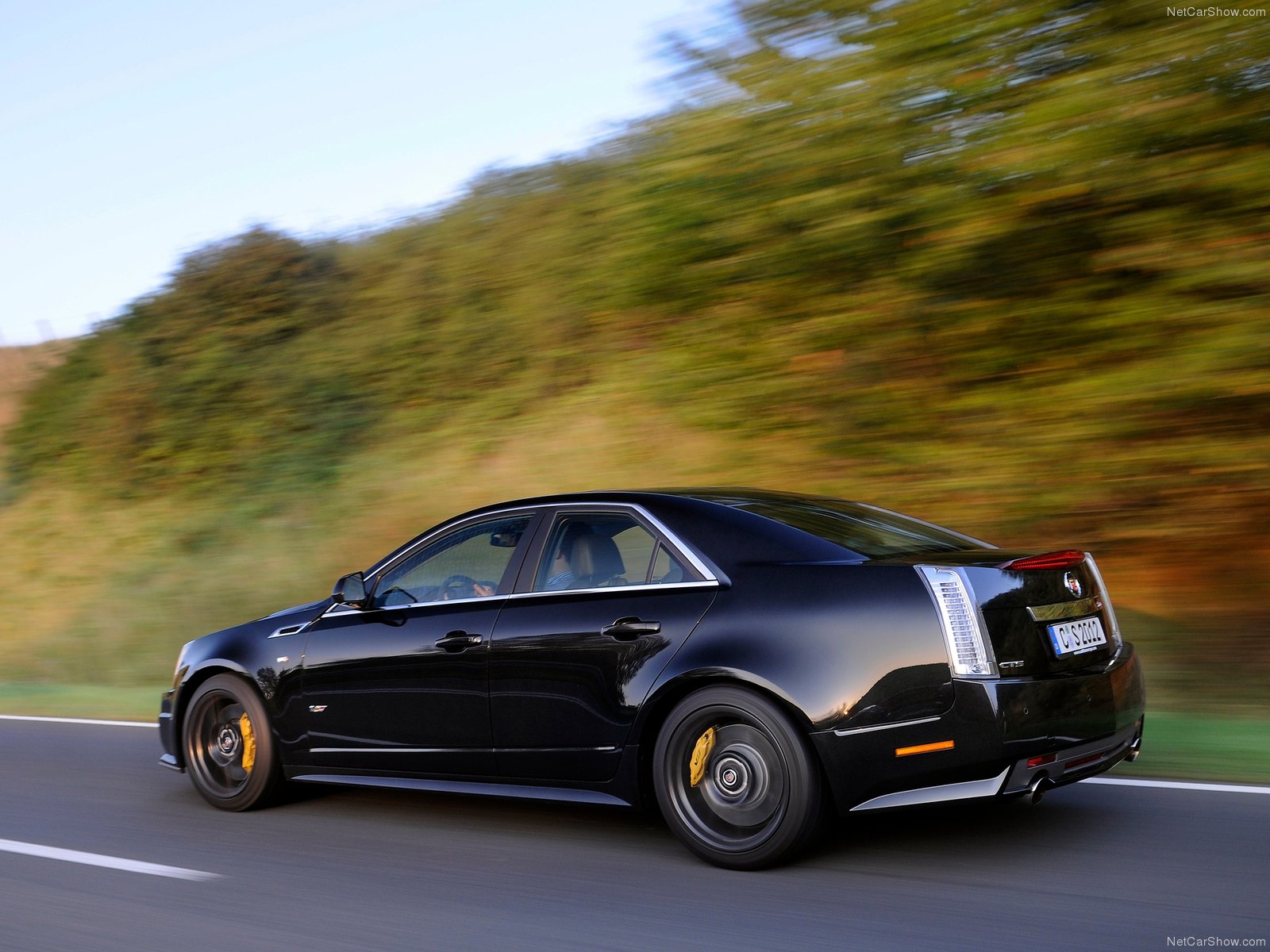 ... Cadillac CTS-V Sedan 2004 ...